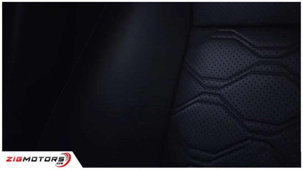 Maruti-Suzuki-Invicto-black-leatherette-upholstery