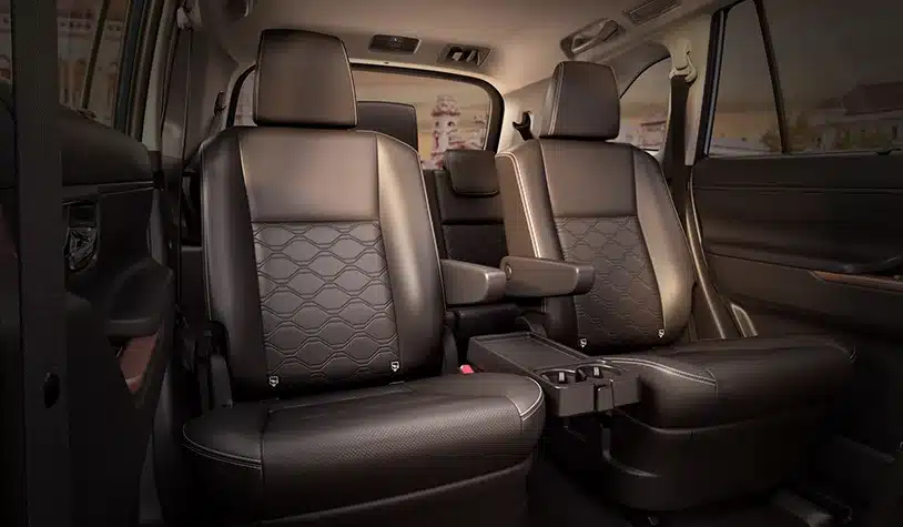 Maruti Suzuki Invicto rear seats