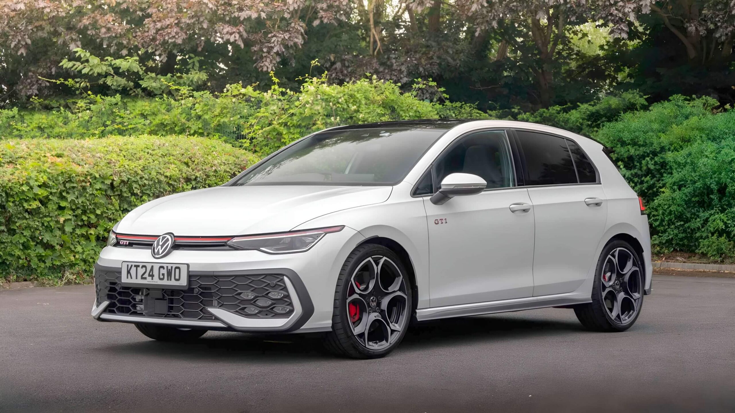 Volkswagen Golf GTI Set to Make Its India Debut This Month – Bookings Open!